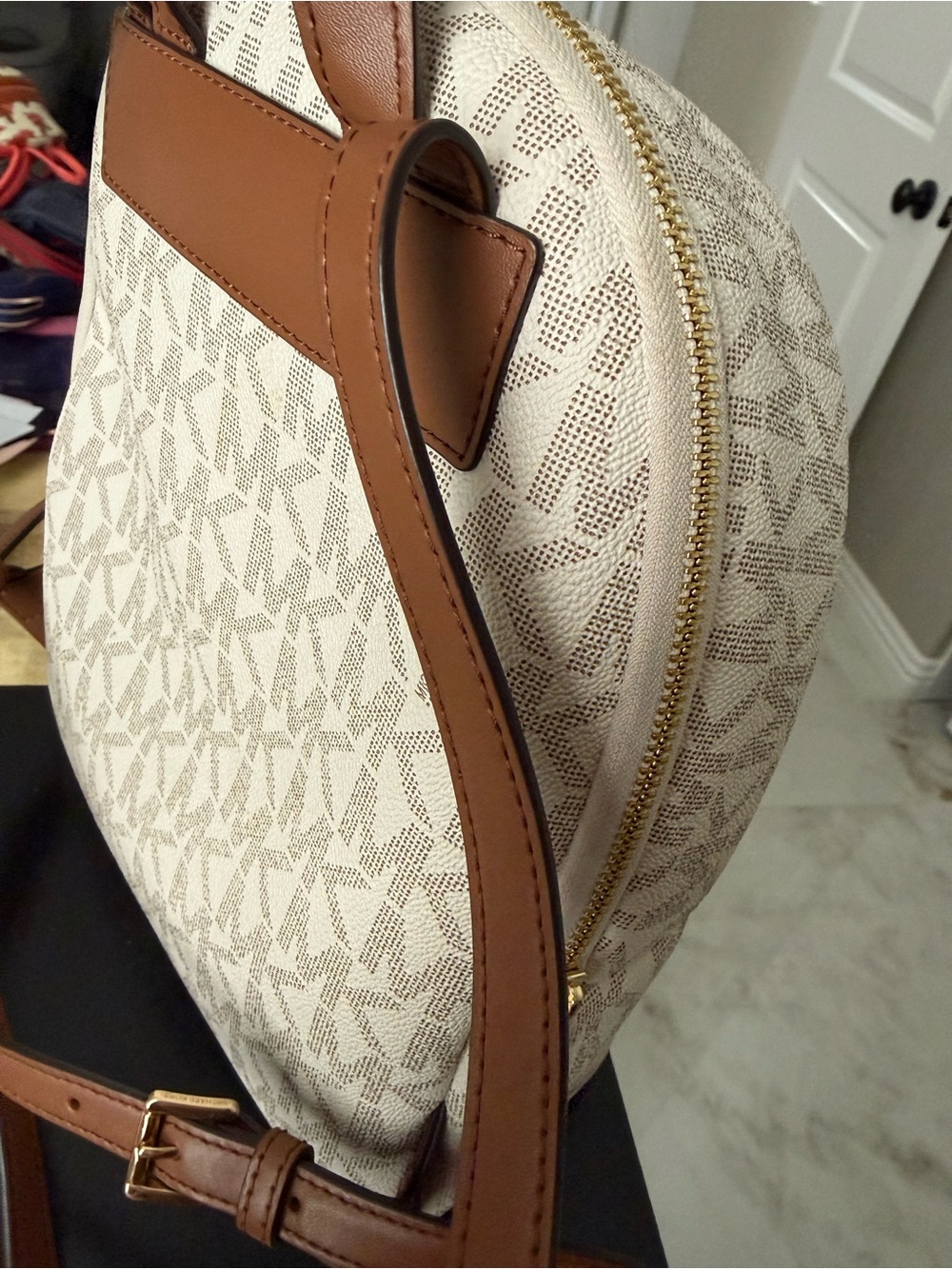 Michael Kors Beige and Brown MK Signature Backpack - Picture 3 of 7
